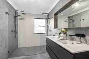 Residential Painting Service in 66 Palm Street, Kenmore 4069 Brisbane | Unique Master Painting